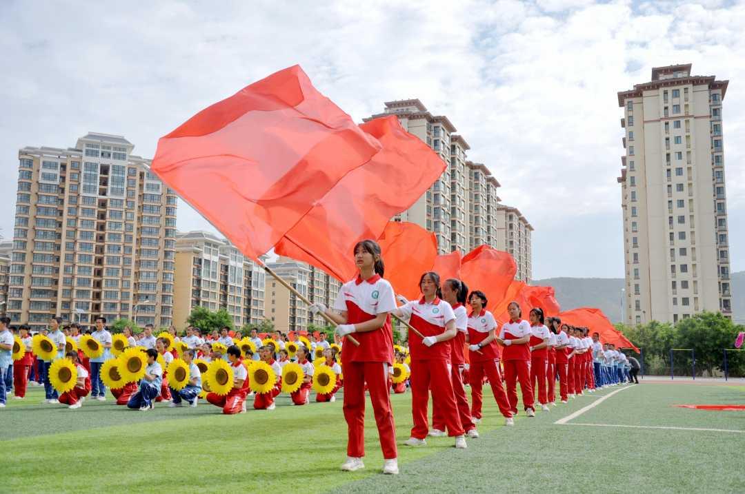 亲子游去香港多少钱,一家五口游香港大概费用(1200元/人)省心
